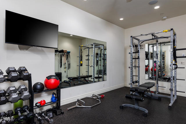 1425 Lombardy Road, Pasadena CA: https://media.crmls.org/mediaz/ef6eddf4-0dfd-4fe8-9bf3-4dbda825cf42.jpg