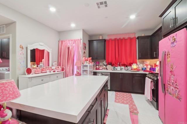 Detail Gallery Image 7 of 24 For 11030 Bryce Way, San Diego,  CA 92129 - 3 Beds | 3/1 Baths