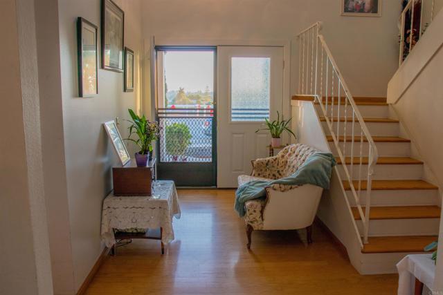 1682 Saddlehorn Drive, San Marcos CA: https://media.crmls.org/mediaz/ef6fb7a1-8ba2-435c-97fd-1183ac344005.jpg