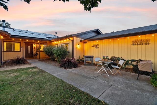 9430 Burchell Road, Gilroy CA: https://media.crmls.org/mediaz/ef6fda2f-369d-4355-a9b1-0c0044223f96.jpg