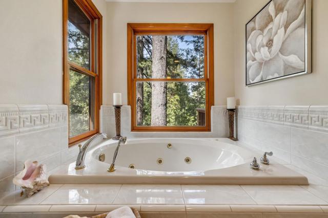 489 Northridge Drive, Scotts Valley CA: https://media.crmls.org/mediaz/ef704bd5-d1ef-4da3-a1b8-594138c90435.jpg