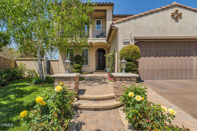 20752 Veneto Way, Porter Ranch CA: https://media.crmls.org/mediaz/ef722bb3-443e-4be4-9029-600f5e25a411.jpg