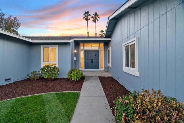 5963 Larabee Court, San Jose CA: https://media.crmls.org/mediaz/ef72d284-a36c-4920-a8eb-24d4ac7d0f07.jpg
