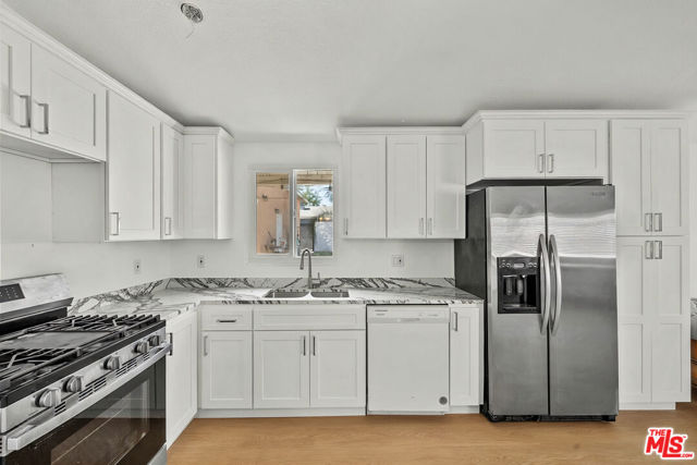 7853 Bothwell Road photo 9
