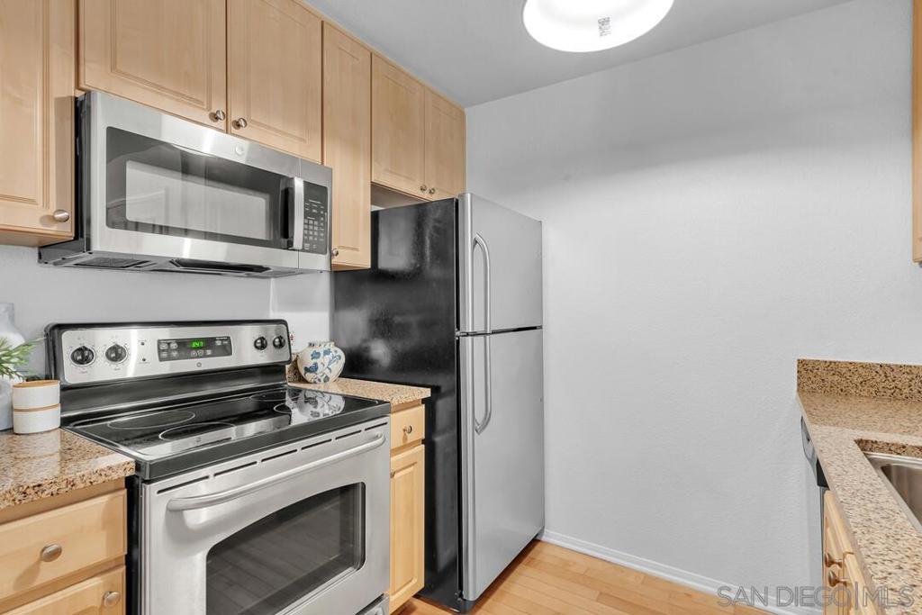 1970 Columbia St - photo 15