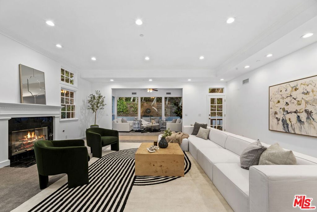 3236 Longridge TerraceSherman Oaks img 10