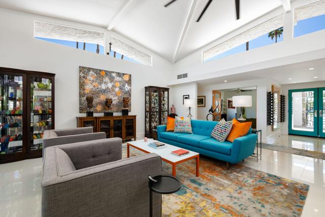 1380 Malaga Circle, Palm Springs CA: https://media.crmls.org/mediaz/ef740fb6-4676-4ac3-baa4-8f2390212194.jpg