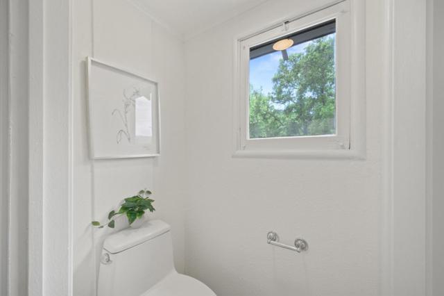 17516 High Street, Los Gatos CA: https://media.crmls.org/mediaz/ef741eeb-1269-4625-915d-9083d8fce00b.jpg