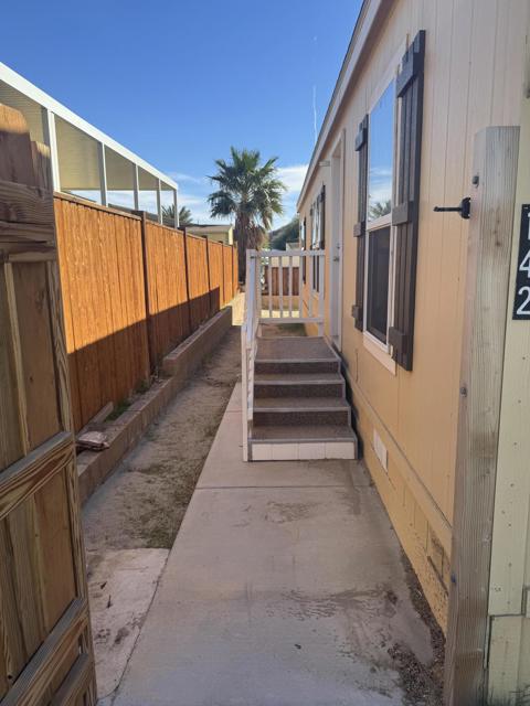 22840 Sterling Avenue, Palm Springs CA: https://media.crmls.org/mediaz/ef749334-530e-4cb8-a1f1-dfe66d5ab7e6.jpg