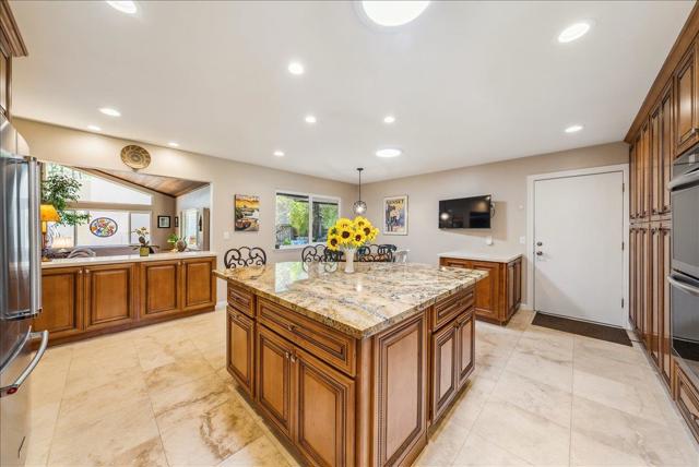 1 Windsor Rise, Monterey CA: https://media.crmls.org/mediaz/ef76891a-13c4-4d15-9136-3fc30e518cb3.jpg