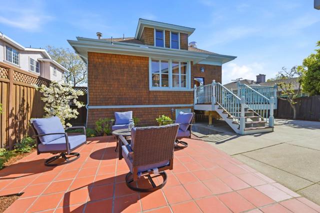 809 E 5th Avenue, San Mateo CA: https://media.crmls.org/mediaz/ef76996d-ec93-4fbe-ac96-ed448a1c46b1.jpg