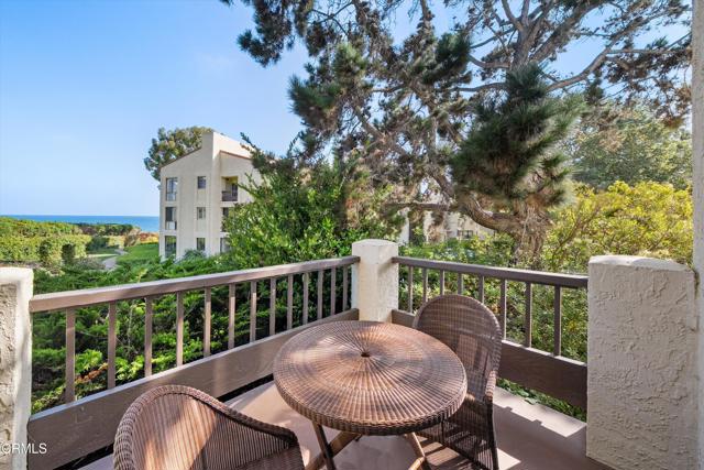 Detail Gallery Image 16 of 36 For 93 Seaview Dr, Montecito,  CA 93108 - 2 Beds | 2 Baths