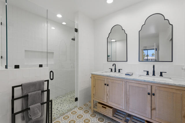 171 Avenida Las Palmas, Rancho Mirage CA: https://media.crmls.org/mediaz/ef77bf93-dbdf-427d-8c67-95d28f2919c2.jpg