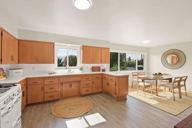 Detail Gallery Image 13 of 54 For 2702 Orange Ave, La Crescenta,  CA 91214 - 3 Beds | 2 Baths