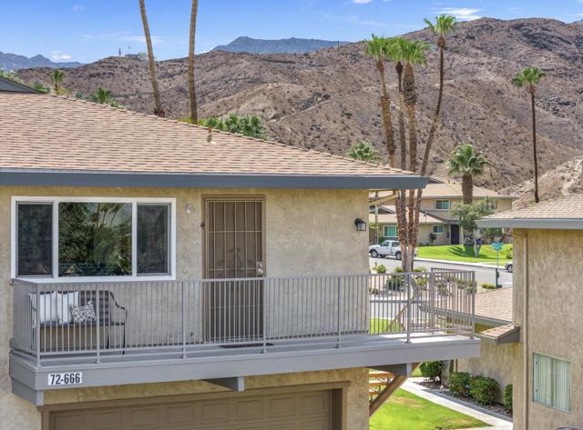 Image 2 of 27 For 72666 Bursera Way 4