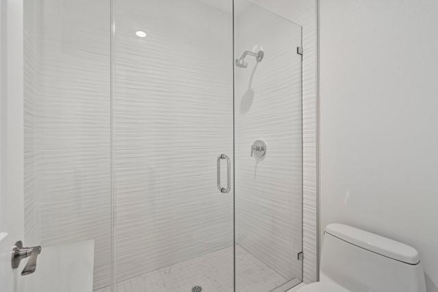 Image 22 of 65 For 8014 Kingbird Ct