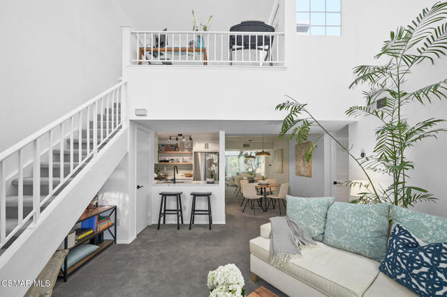 24145 Del Monte Drive, Valencia CA: https://media.crmls.org/mediaz/ef7a0969-f10f-468c-9d3a-16c4012cfa27.jpg