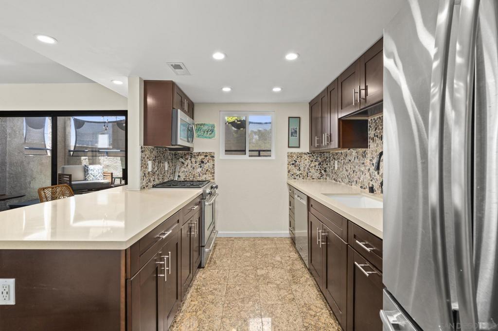 1024 Wilbur - photo 16