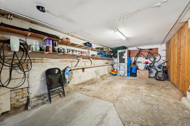 1212 Alabama Street, San Francisco CA: https://media.crmls.org/mediaz/ef7c07ce-8391-4051-82ae-0d631ec5fe62.jpg