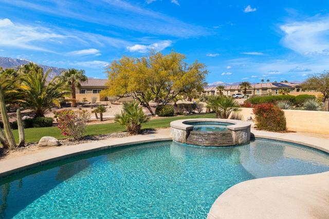 28621 W Natoma Drive, Cathedral City CA: https://media.crmls.org/mediaz/ef7c4db1-59ac-4a28-bf75-da31b234ffdc.jpg