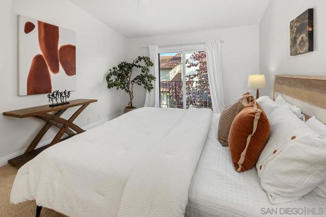 Image 21 of 38 For 4125 Porte De Merano  136