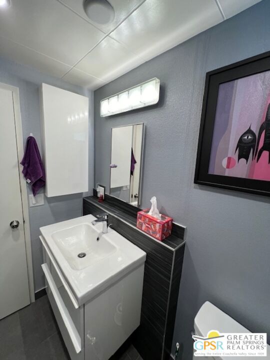 272 Araby Street, Palm Springs CA: https://media.crmls.org/mediaz/ef7ca1d4-5078-4bd1-a48e-aa5e3e7c18a5.jpg