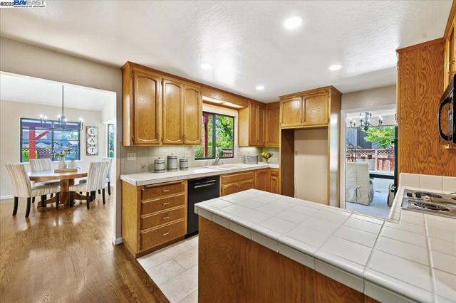 1769 Old Tower Rd, Livermore CA: https://media.crmls.org/mediaz/ef7d32df-c220-4859-926c-1e88f59f8237.jpg