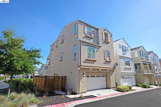 Image 36 of 41 For 7228 Carneros Ln