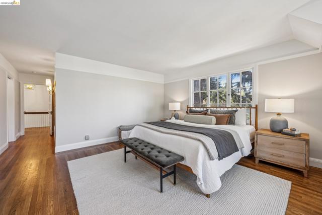 Image 35 of 59 For 4201 Lakeshore Ave