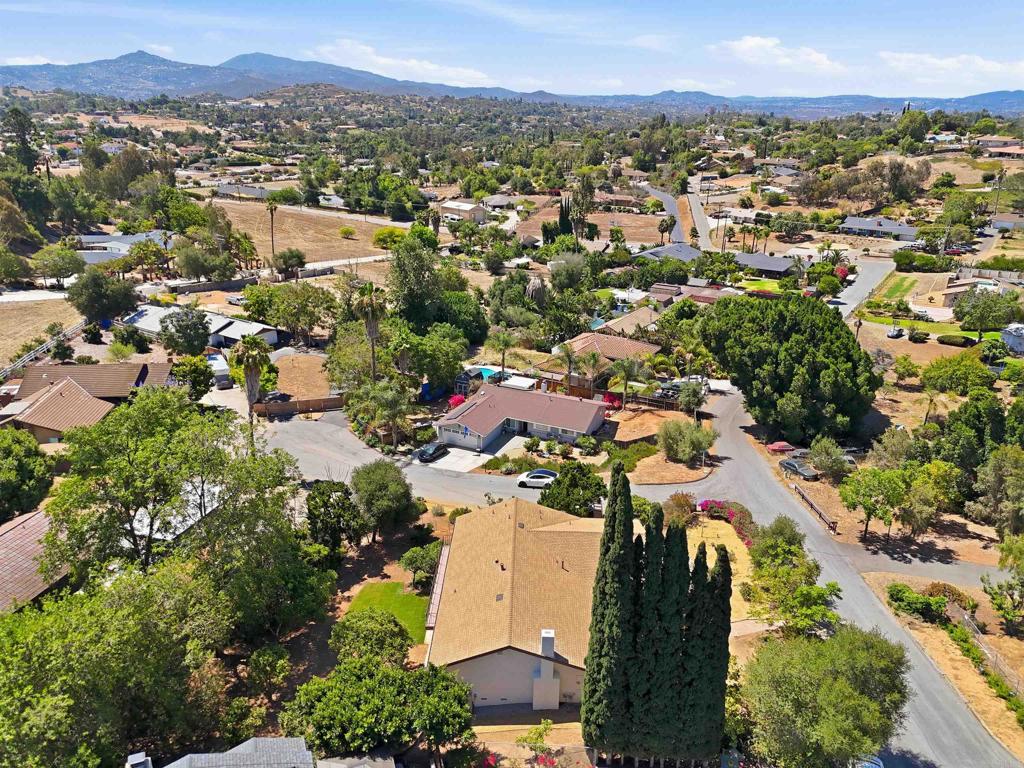 1336 Top Rail Lane - photo 9