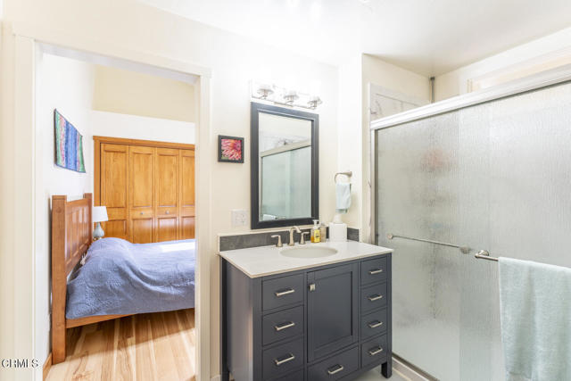 10941 Gurley Lane, Mendocino CA: https://media.crmls.org/mediaz/ef7f4509-e3dc-41d1-bb0b-f85f3f521743.jpg