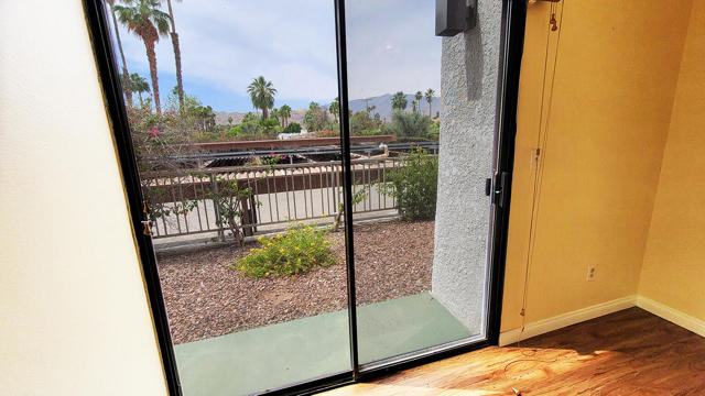 3155 E Ramon Road, Palm Springs CA: https://media.crmls.org/mediaz/ef7fdd1b-3d84-4a4e-b396-b524415f5163.jpg