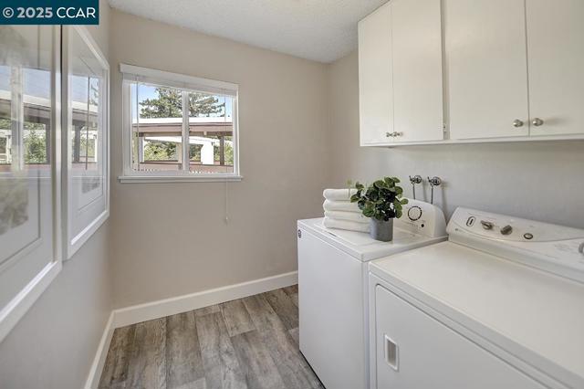 3288 Terra Granada Dr, Walnut Creek CA: https://media.crmls.org/mediaz/ef80bea4-c88c-408a-9b36-dca48cd6e51a.jpg