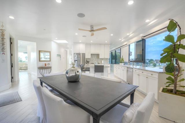 Detail Gallery Image 12 of 25 For 300 9th St., Del Mar,  CA 92014 - 3 Beds | 3 Baths