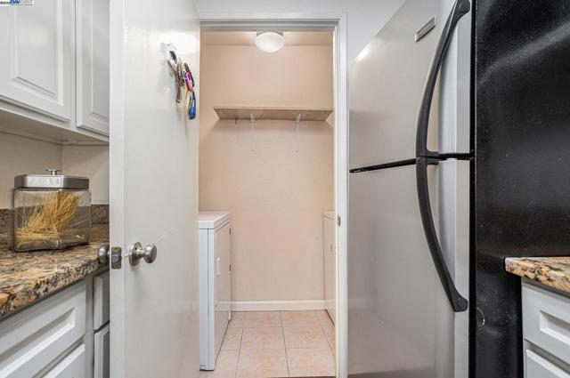 705 WATSON CANYON CT, San Ramon CA: https://media.crmls.org/mediaz/ef831748-d9b0-403a-862a-731b1b5b3ccf.jpg