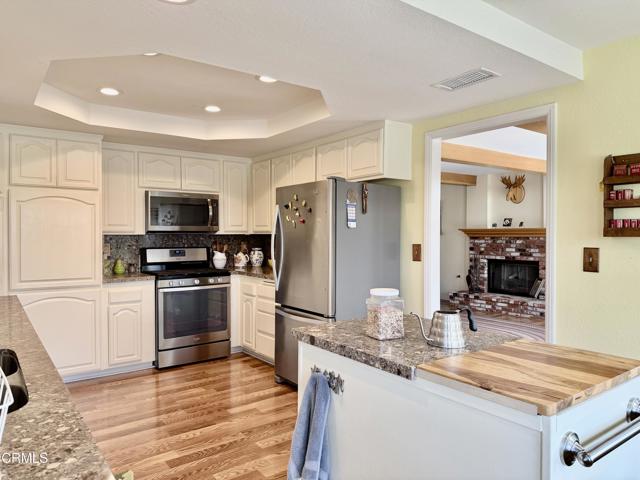 Detail Gallery Image 14 of 62 For 2134 Cold Stream Ct, Oxnard,  CA 93036 - 3 Beds | 2/1 Baths