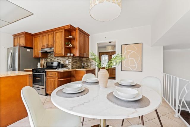 Image 10 of 37 For 6112 Del Canto Drive