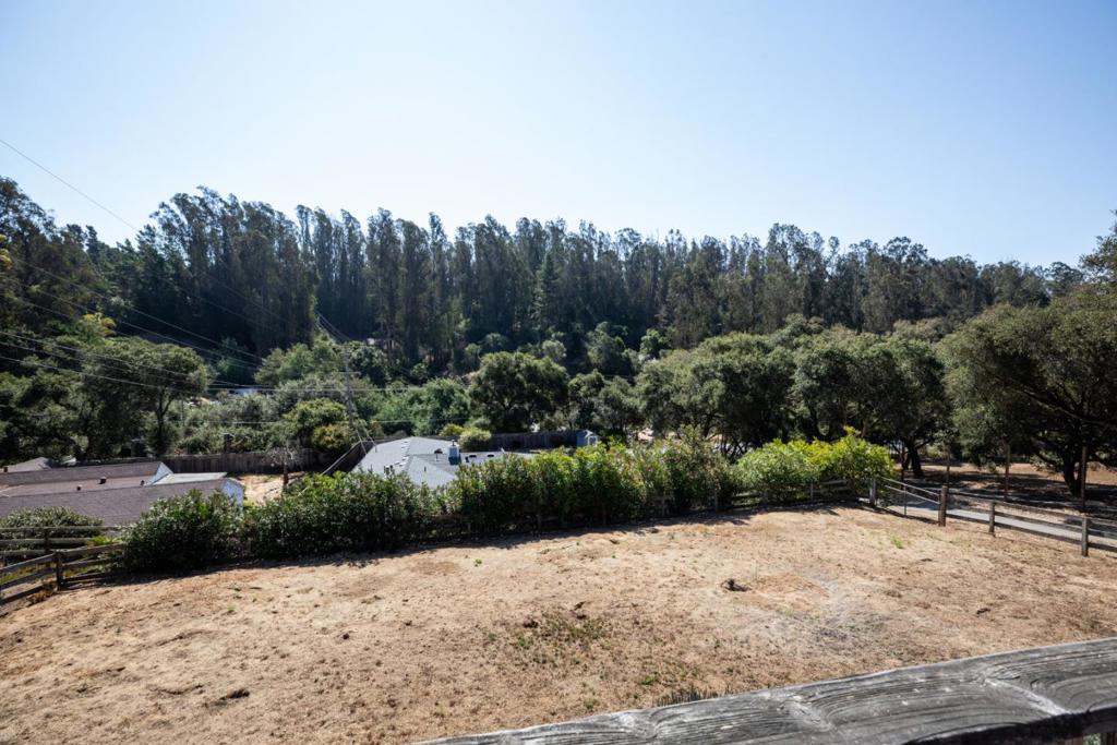 https://media.crmls.org/mediaz/ef8469fe-9656-46c4-9867-22b4c65cf5b4.jpg?preset=X-Large