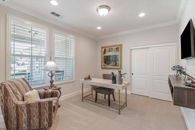 2531 Leona Pl, Pleasanton CA: https://media.crmls.org/mediaz/ef84b1a9-2aee-4352-b149-9127a0399b30.jpg