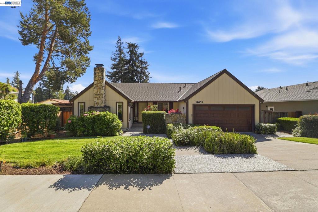 39655 Canyon Heights Dr