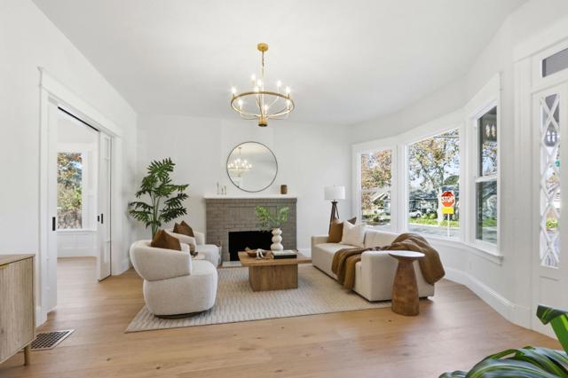 401 S 13th Street, San Jose CA: https://media.crmls.org/mediaz/ef85867a-aced-46b2-a6ab-e7134701dbe0.jpg