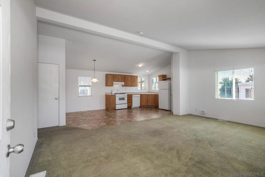 1401 El Norte Parkway - photo 5