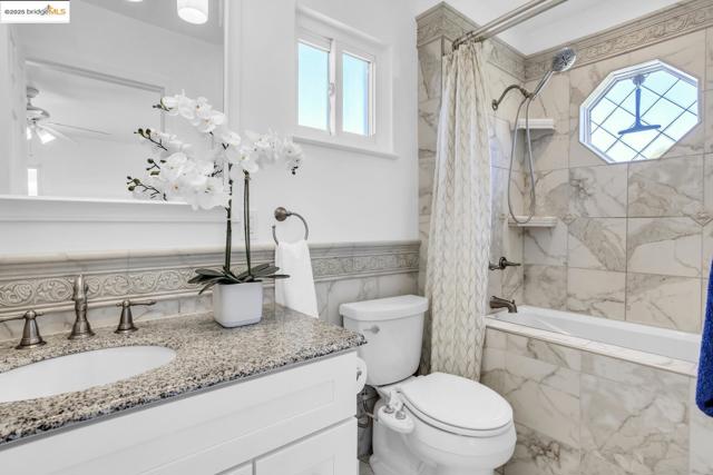 1651 Via Sarita, San Lorenzo CA: https://media.crmls.org/mediaz/ef868212-be49-486f-9432-3e51b11c0858.jpg