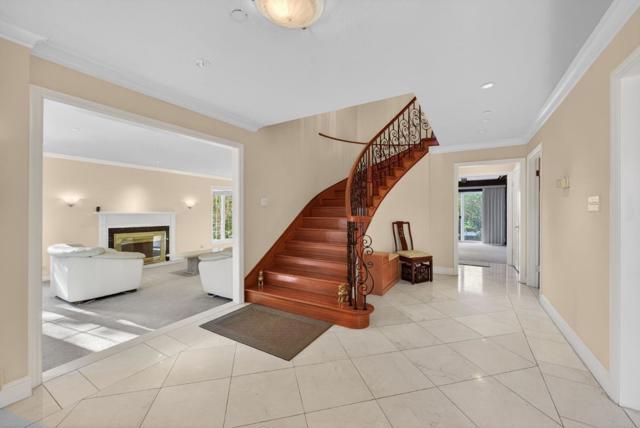 746 Jacaranda Circle, Hillsborough CA: https://media.crmls.org/mediaz/ef86d4f8-84dc-4e21-a43e-55fb4cce0ee1.jpg