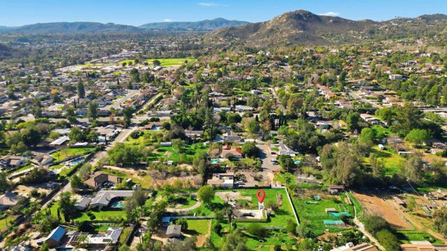 Detail Gallery Image 7 of 12 For 14840 Crocker Rd, Poway,  CA 92064 - – Beds | – Baths