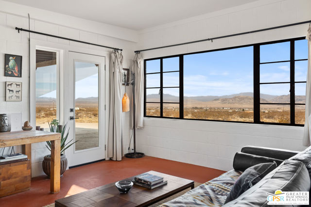 Image 15 of 48 For 52079 Ocotillo Road