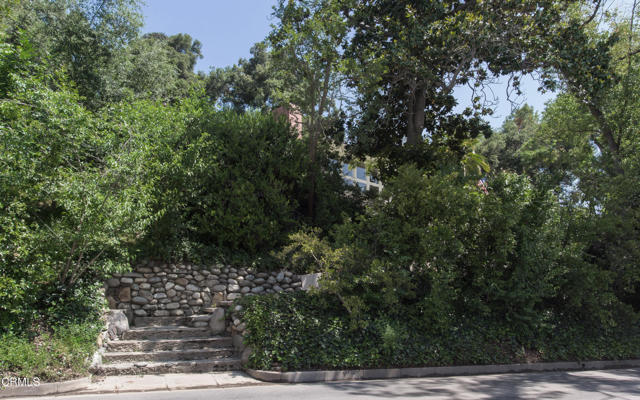 1460 Virginia Road, San Marino CA: https://media.crmls.org/mediaz/ef8bbfed-61fd-4399-be8a-aba9ae0e5f4f.jpg