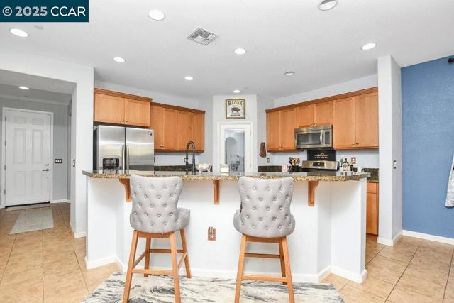 9956 Pyramid, Discovery Bay CA: https://media.crmls.org/mediaz/ef8d9ed2-6a47-4bd2-8092-d1871ccaf407.jpg