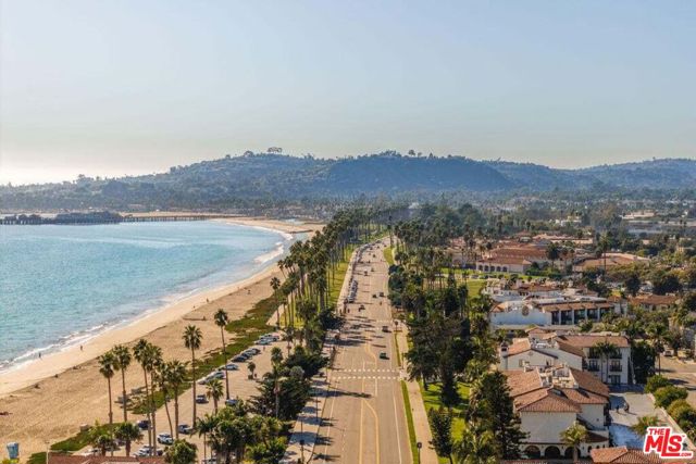 Image 4 of 74 For 440 Corona Del Mar