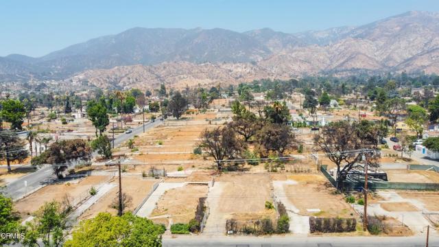 Detail Gallery Image 8 of 13 For 303 W Altadena Dr, Altadena,  CA 91001 - – Beds | – Baths